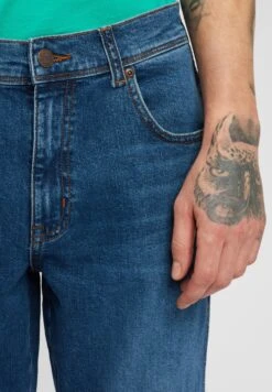 Wrangler Texas- Slim Fit Jeans - Blue -Wrangler adb5d029ca2141b79eaee3a51b9b6c6d