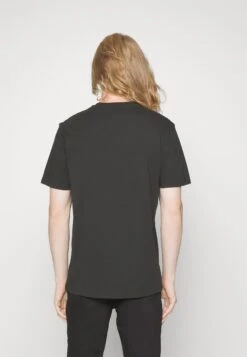 Wrangler Americana Tee - T-Shirt Print - Faded Black -Wrangler b3d4a82c4df54fa49fa9c9c623cd1ea9