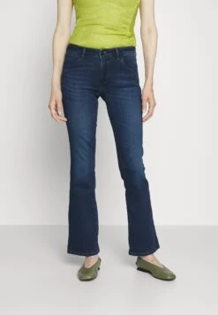 Wrangler Bootcut Jeans - Nightshade