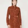Wrangler Slim Western Dress - Blousejurk - Pony Brown 1 Wrangler Slim Western Dress - Blousejurk - Pony Brown -Wrangler ba4640ec32784fc1aeb7434f3e03ebcc