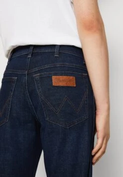 Wrangler Texas - Straight Leg Jeans - Elite 13 Wrangler Texas - Straight Leg Jeans - Elite -Wrangler bc008f9e939e485d8d3cf98b57fb03ac