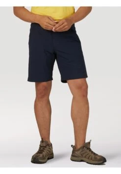 Wrangler All Terrain Gear Fwds 6 Pkt Short - Shorts - Lakeport Blue