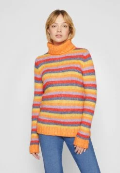 Wrangler Plush Sweater - Trui - Coral Rose 11 Wrangler Plush Sweater - Trui - Coral Rose -Wrangler bff7ed061167492daf2b0711062584a8