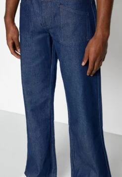 Wrangler Leon Loose Flare - Flared Jeans - Rinse -Wrangler cade2d7342964309b39708a660171456