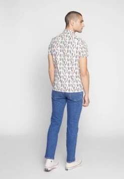 Wrangler Texas - Straight Leg Jeans - Best Rocks -Wrangler cbb40e6672d74f1d95f0e09e0976a0d8