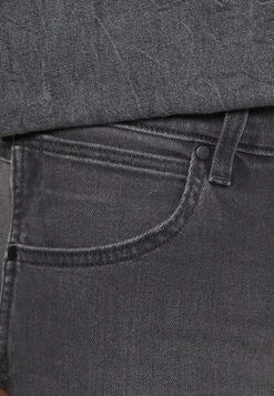 Wrangler Larston - Slim Fit Jeans - Ashes -Wrangler cbdd28d1d635456abebfcba9e86e9896