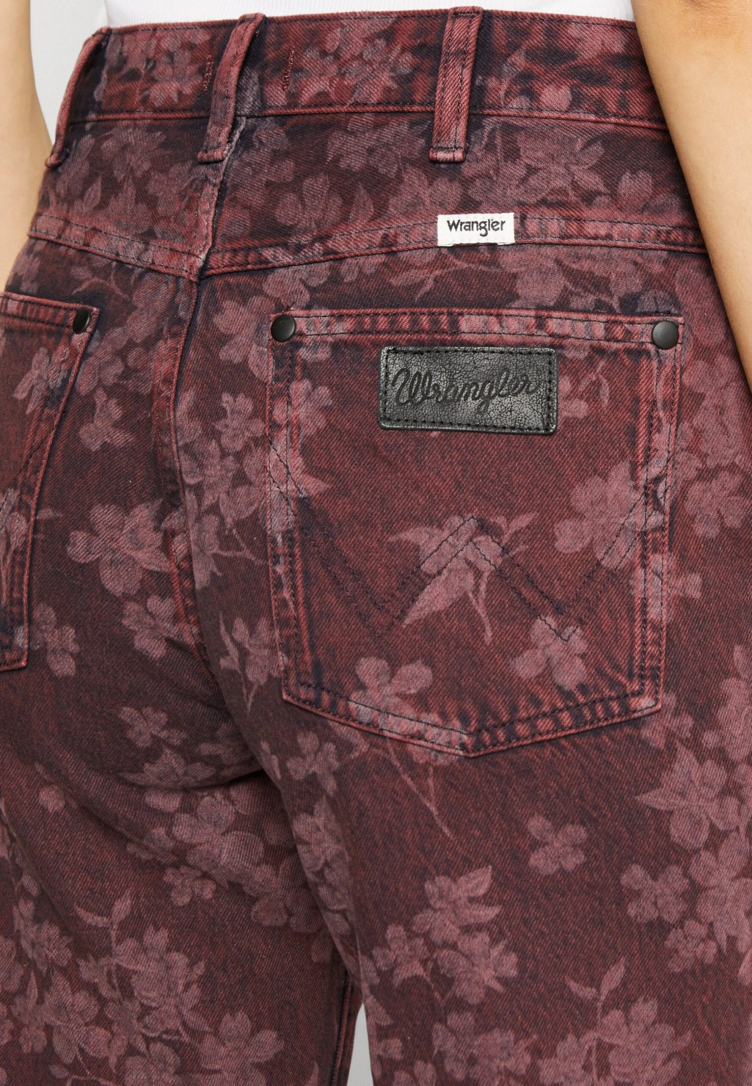 Wrangler Wanderer - Flared Jeans - Bordeaux 6 Wrangler Wanderer - Flared Jeans - Bordeaux - Afbeelding 4