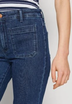 Wrangler Flare - Flared Jeans - Dark Turn -Wrangler d272f8683d70458aa6cff24b51020f58