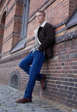 Wrangler Frontier - Relaxed Fit Jeans - Dancing Water