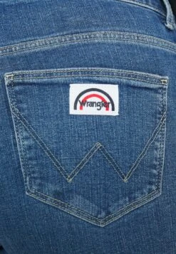 Wrangler Flare - Flared Jeans - Wild One -Wrangler d4189e22401647fdb65b6f949e1a8561