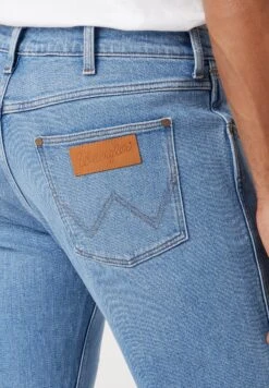 Wrangler Greensboro - Straight Leg Jeans - Wild Card -Wrangler d7a5498b5c674a999944038e553ae2ea