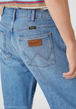 Wrangler Frontier - Straight Leg Jeans - Blue Bill -Wrangler d810f5efbeea4ff781b31d9ad4a4107d