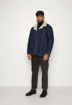 Wrangler Jacket - Halflange Jas - Retro Blue -Wrangler d848472137a94ba8a918c7e5042cce8f