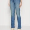 Wrangler Bootcut Jeans - Girlband 2 Wrangler Bootcut Jeans - Girlband -Wrangler db4a8ad08e974d5a966e5c8676f80c41