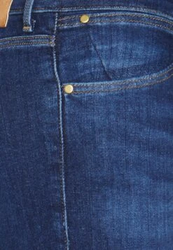 Wrangler Jeans Skinny Fit - Authentic Love -Wrangler dbbbc1ac53de4876a4ca299af0398762