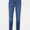 Wrangler High Rise Skinny - Jeans Skinny Fit - Camellia -Wrangler e167bc4a17e5437e8038479b85ba726f