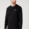Wrangler Sign Off- Longsleeve - Black 1 Wrangler Sign Off- Longsleeve - Black -Wrangler e1d91ba6eff04c599aedad2e49ad06f5
