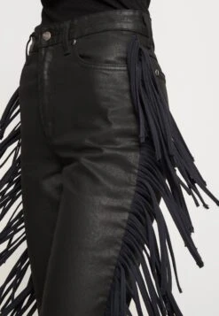 Wrangler Westward - Flared Jeans - Black -Wrangler e2f1806509d0413cb7b36f77a1fe631c