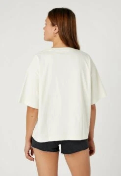 Wrangler Loose - T-Shirt Print - Natural Ecru -Wrangler e3da3a82a41e473893616a54ff1cd906