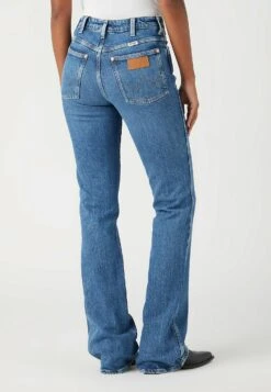 Wrangler Westward - Bootcut Jeans - Kylie 9 Wrangler Westward - Bootcut Jeans - Kylie -Wrangler e5df2d1a540f4df0bde3d2383c7c4a50