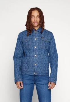 Wrangler Cowboy Cut Jacket - Spijkerjas - Blue Denim 11 Wrangler Cowboy Cut Jacket - Spijkerjas - Blue Denim -Wrangler e69b3a669fbf4812b4a12d4d371070fd