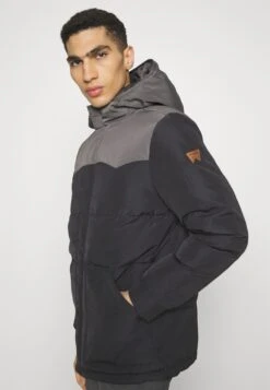 Wrangler Puffer Jacket - Winterjas - Black -Wrangler f407fca940e3469295bb2c9eacd59d40