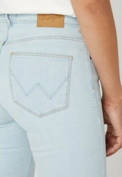 Wrangler Bootcut Jeans - Beach Bum -Wrangler f490d75effda4b429cdd94d7ed951fbf