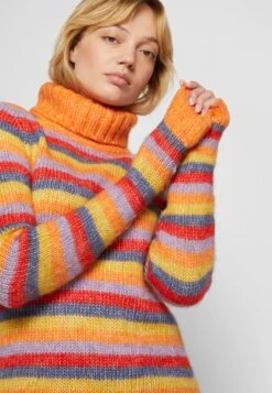 Wrangler Plush Sweater - Trui - Coral Rose 13 Wrangler Plush Sweater - Trui - Coral Rose -Wrangler f690dba05aaf410ea12c27ab19b59a0d