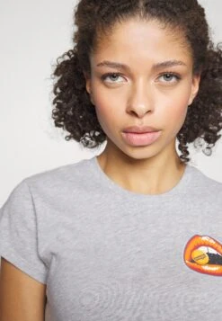 Wrangler Shrunken Band Tee - T-Shirt Print - Light Grey -Wrangler f7d28e12308841fd98f2df5f9f2da03b