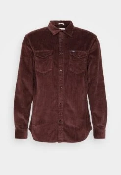 Wrangler Two Flap Pocket Shirt - Overhemd - Aubergine -Wrangler fd8c2360d6454aea9985d7f4ac96c5ee